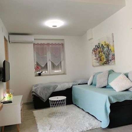 Near Beach Studio Kaštela Eksteriør bilde